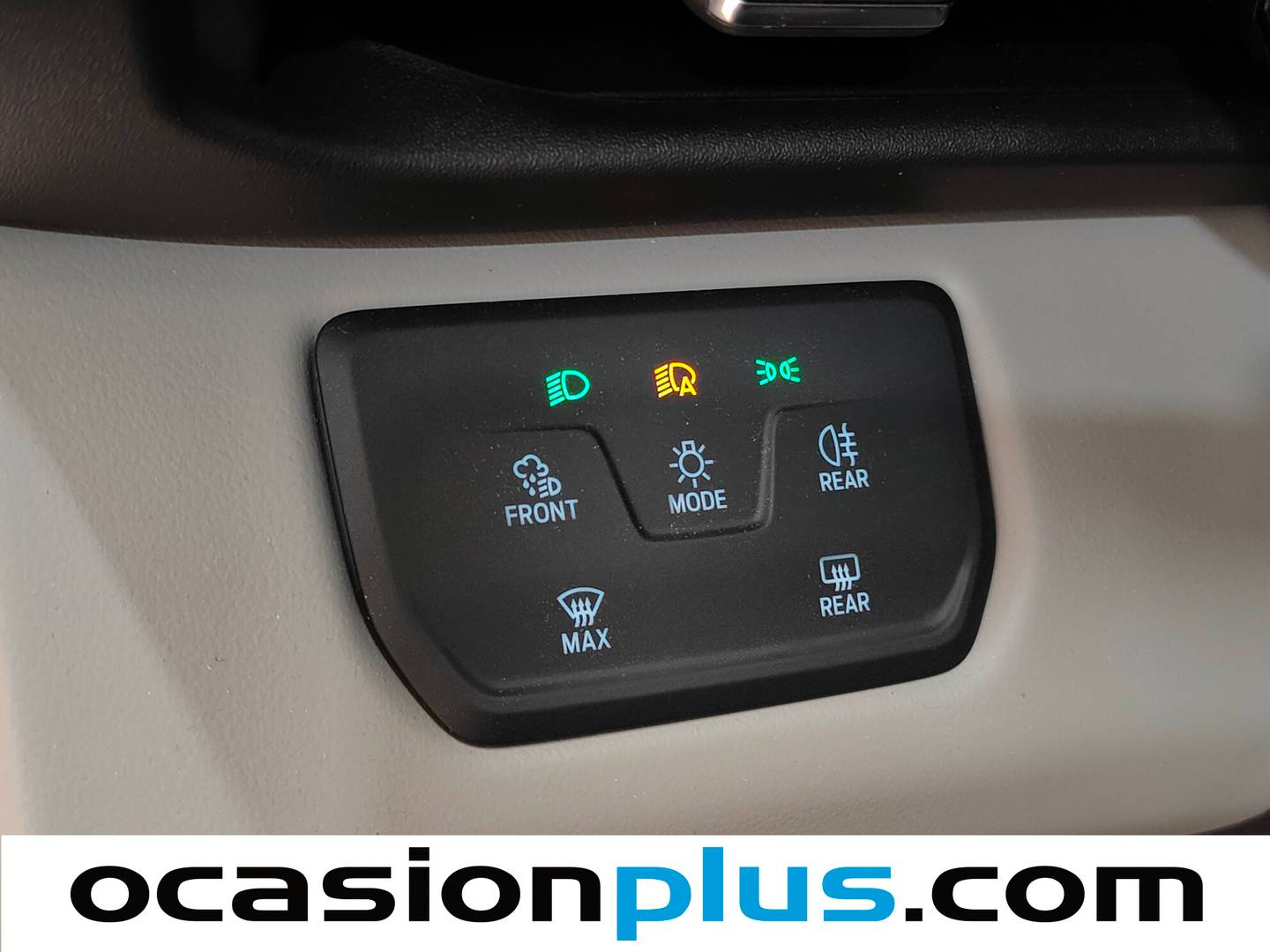 Accesorios del Ford Capri Ford Capri CX740L Premium Rango Extendido RWD 77kWh (286 CV)