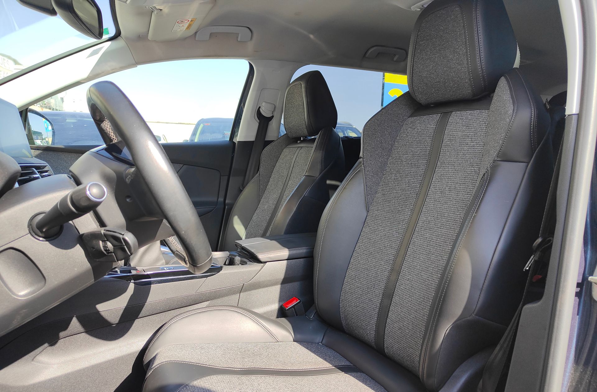 Peugeot 5008 PureTech 130 Allure - foto 11