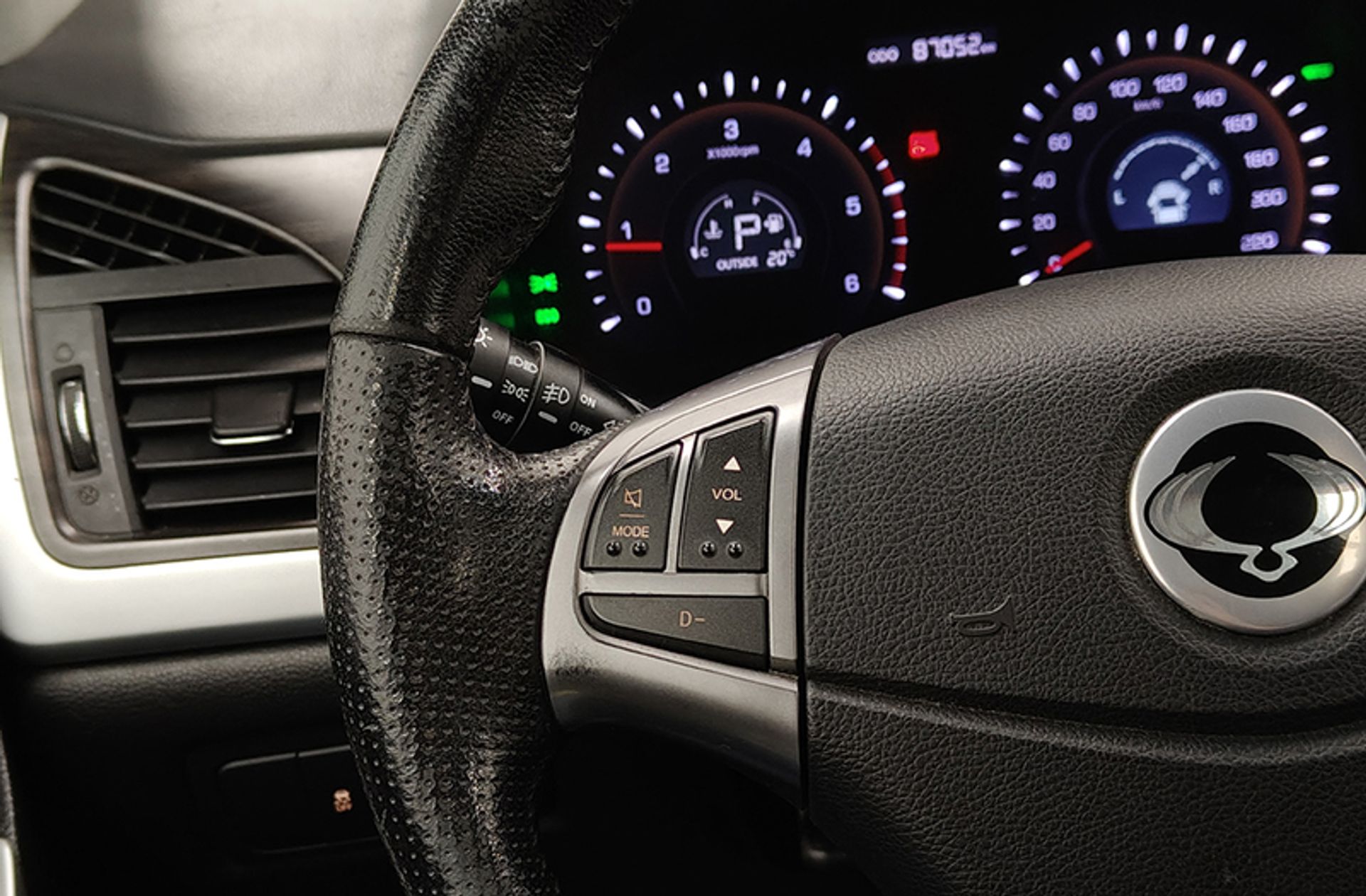 SsangYong Korando D20T Premium 4x2 - foto 22