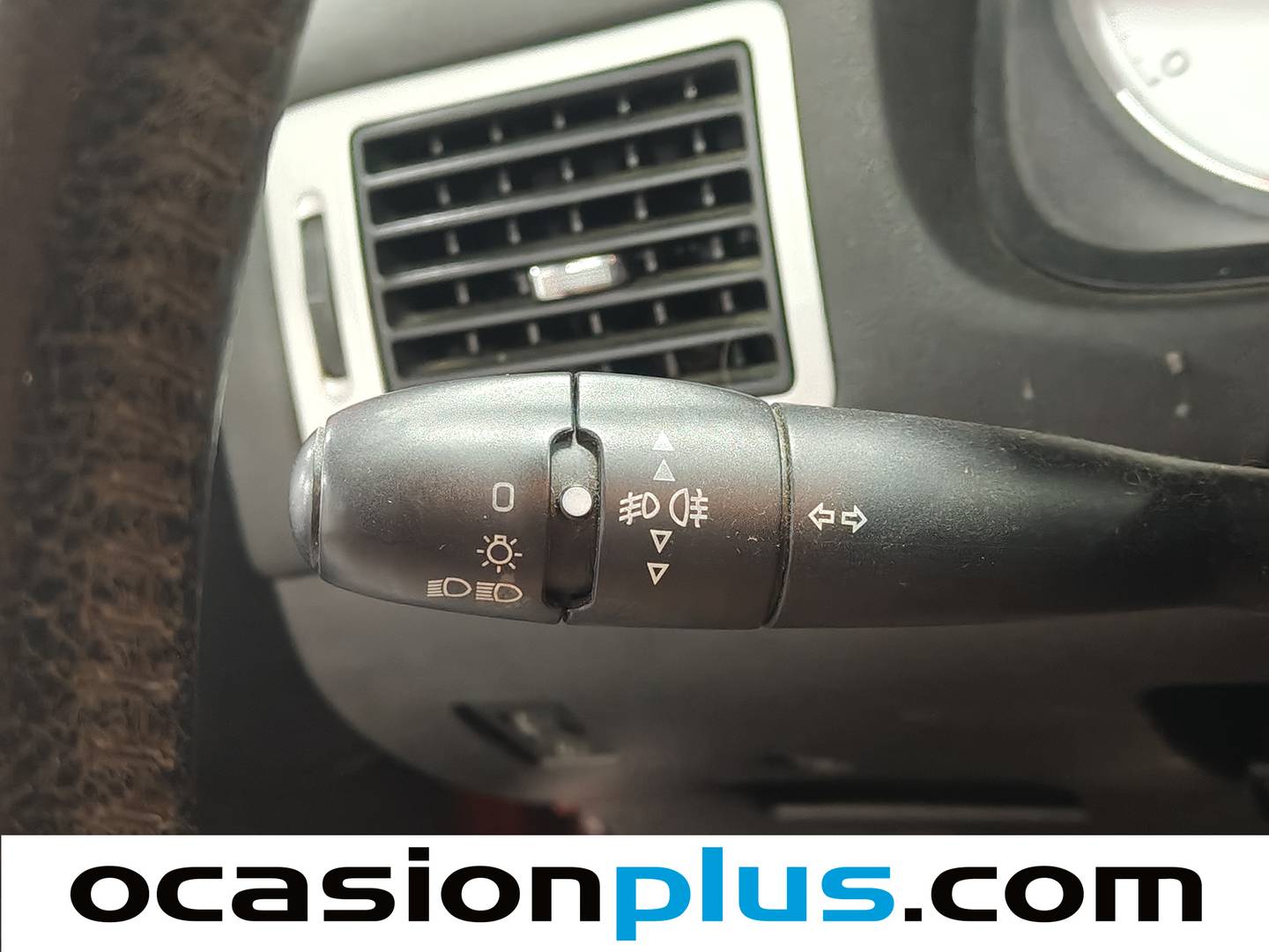 Extras y acabados del Peugeot 307 Peugeot 307 CC 1.6 16v Cabrio (110 CV)