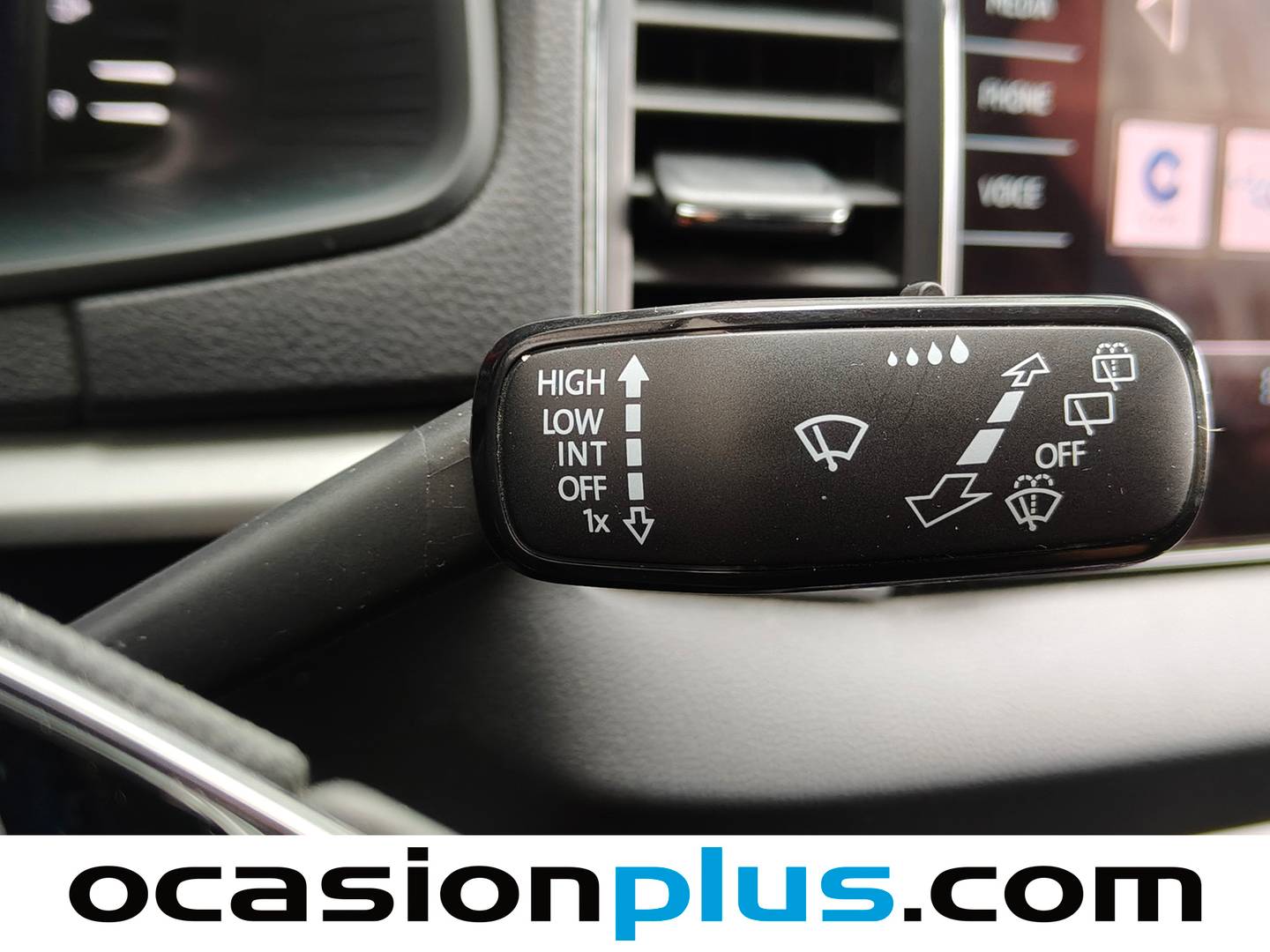 Skoda Karoq Skoda Karoq 2.0 TDI Ambition 4X4 DSG (150 CV) automático