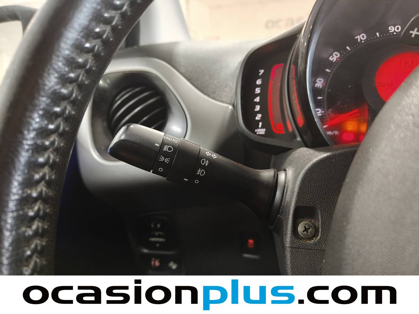 Toyota Aygo Toyota Aygo 1.0 x-clusiv (72 CV) de segunda mano