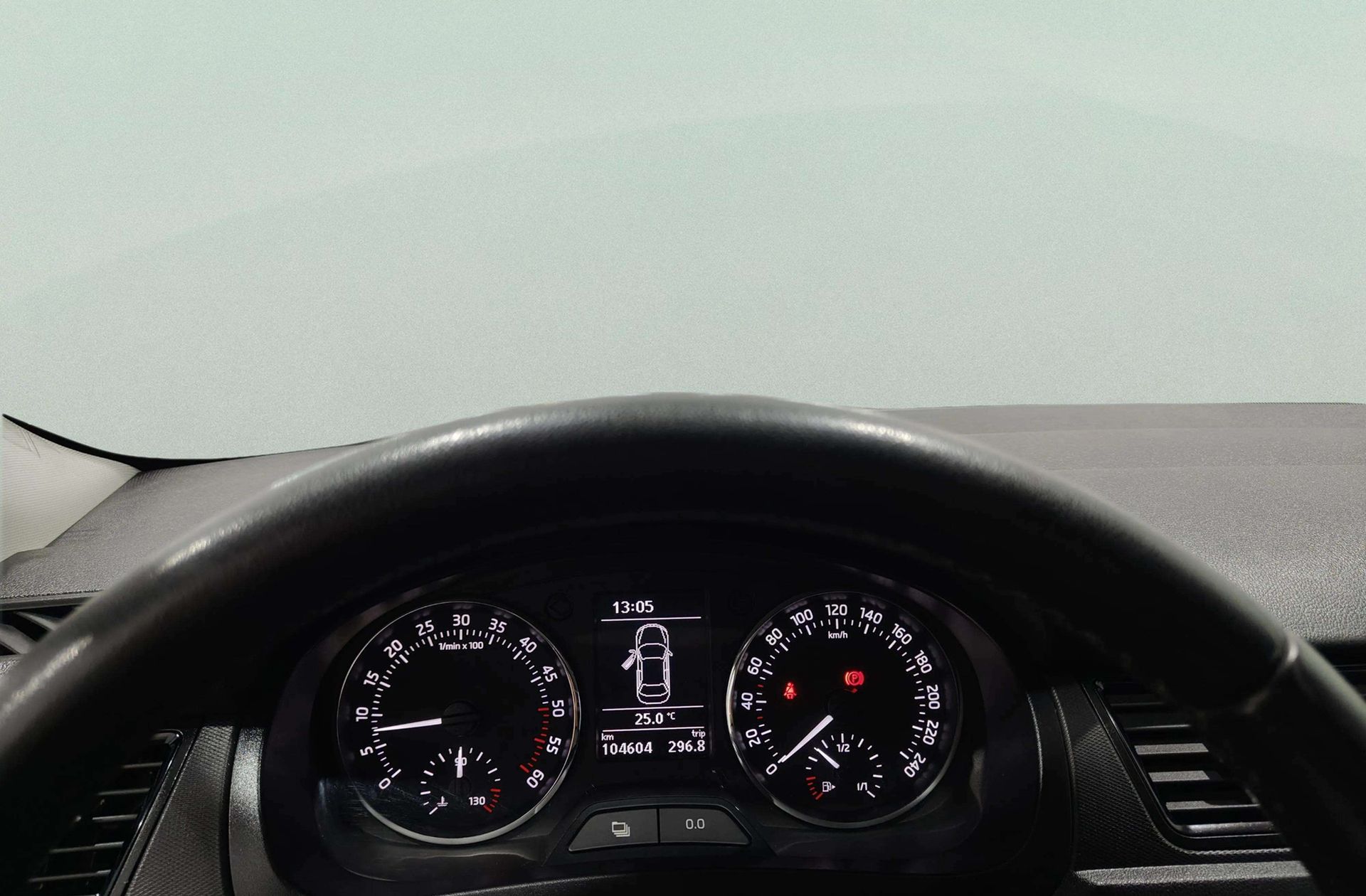 Škoda Rapid 1.6 TDI CR Ambition - foto 19
