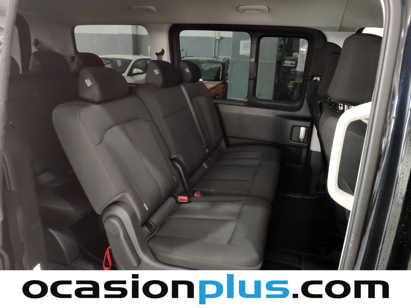 Foto Hyundai Staria Hyundai Staria 2.2 CRDI Maxx 9S  (177 CV) 9 Plazas