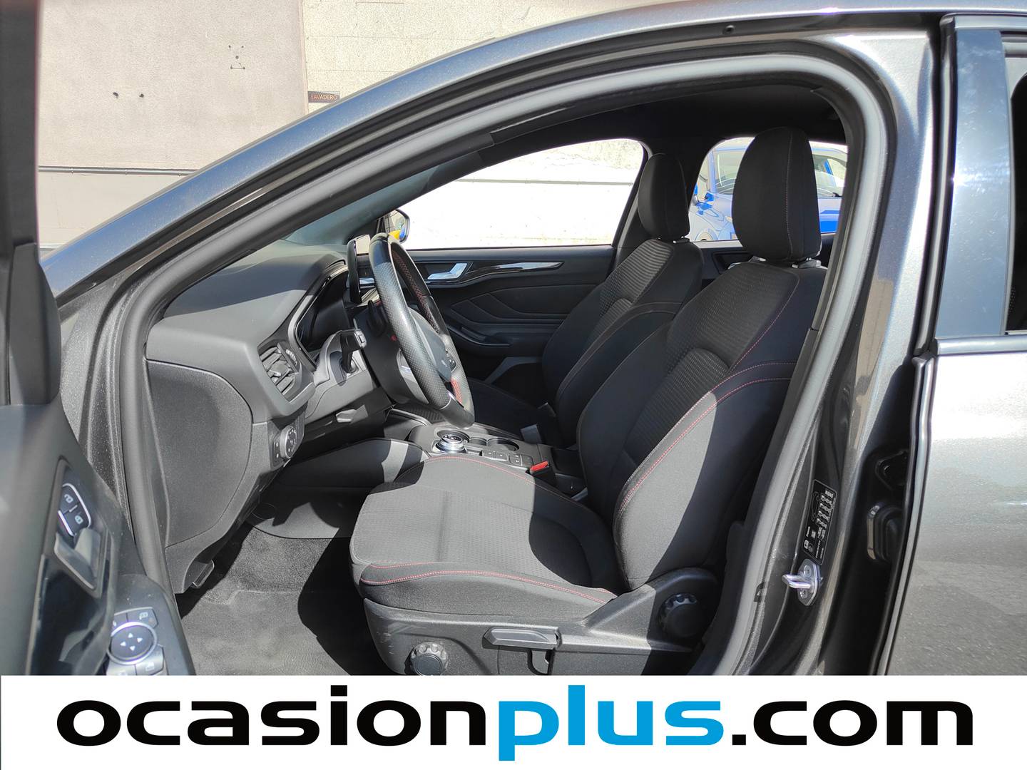 Foto asientos delanteros Ford Focus Ford Focus 1.0 Ecoboost ST-Line Auto (125 CV)