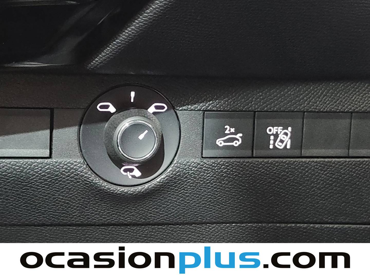 Foto DS DS 7 Crossback DS DS7 Crossback PureTech 180 Performance Line Auto (180 CV)