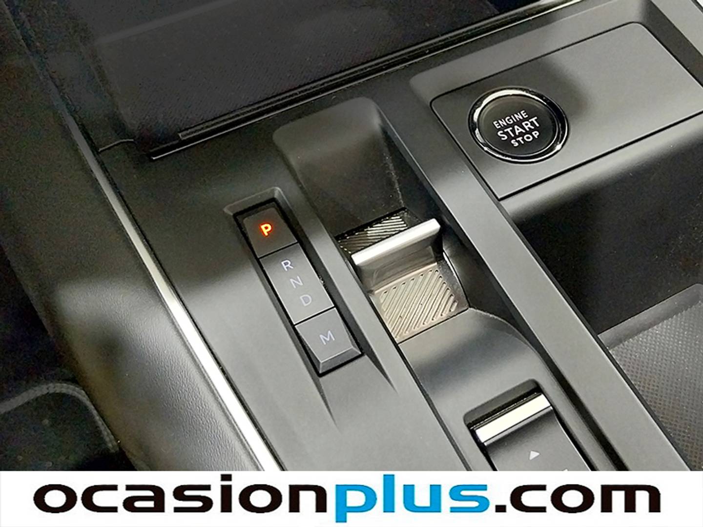 Foto Citroën C5 Aircross Citroen C5 Aircross PureTech 130 S&S Shine Pack EAT8 (131 CV)