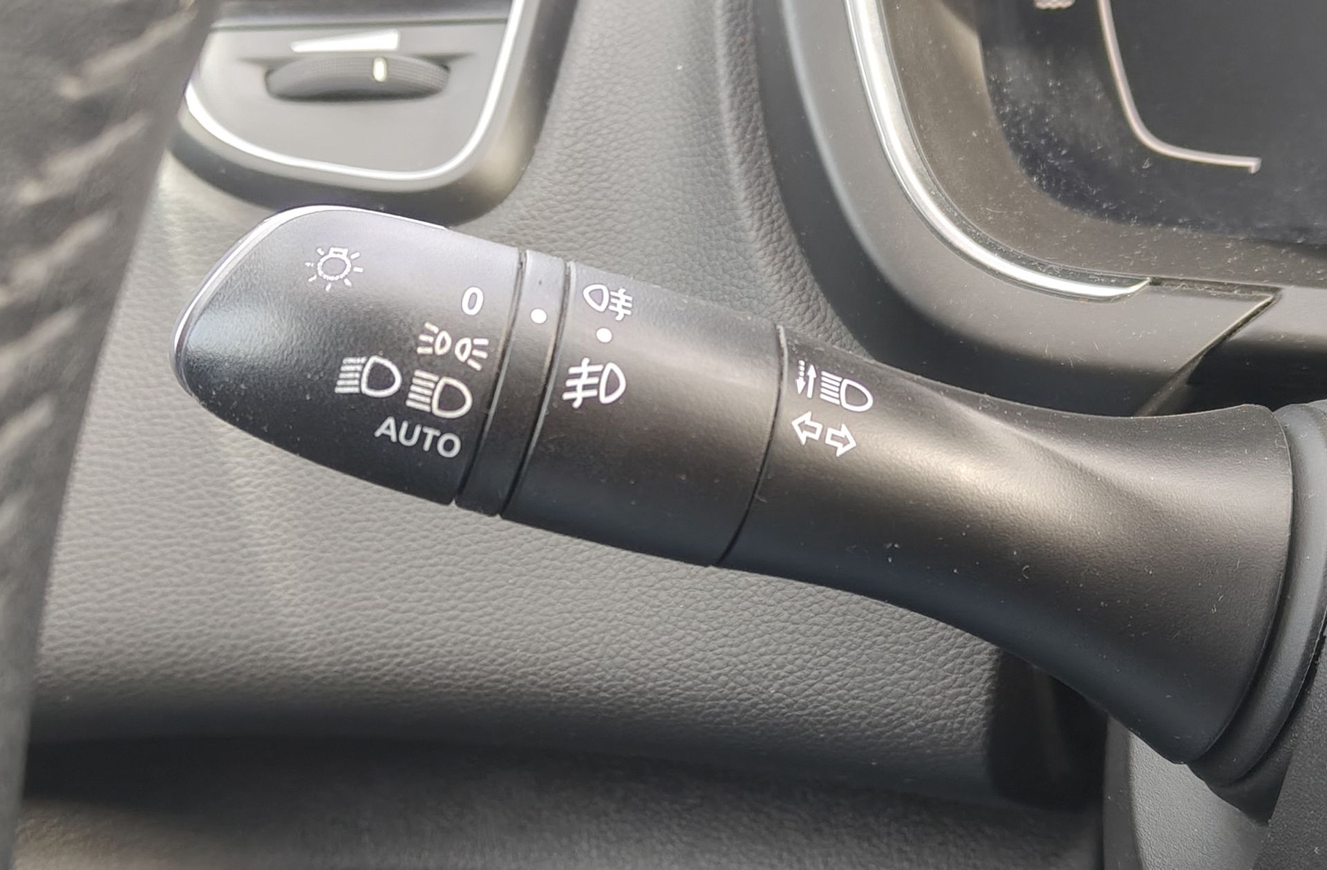 Renault Scénic Limited Energy dCi - foto 18