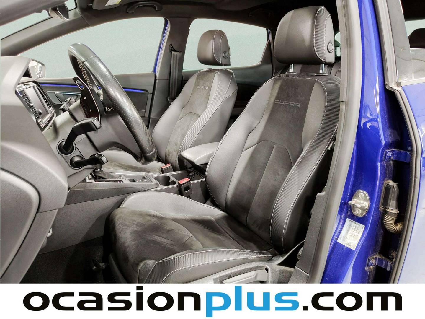 Foto asientos delanteros Seat León Seat León 2.0 TSI S&S Cupra DSG (300 CV)