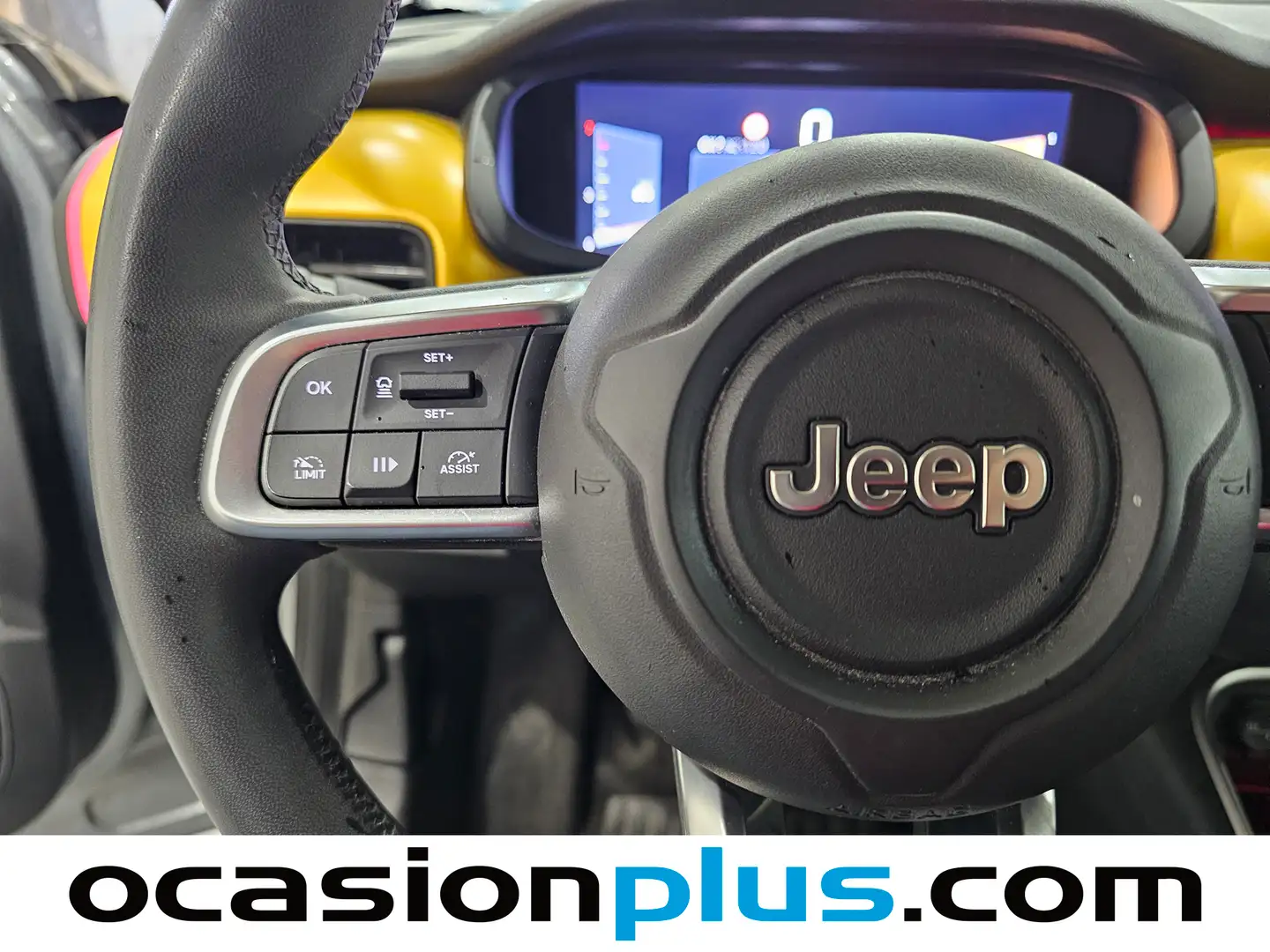 Foto Jeep Avenger Jeep Avenger 1.2 G Summit (100 CV)