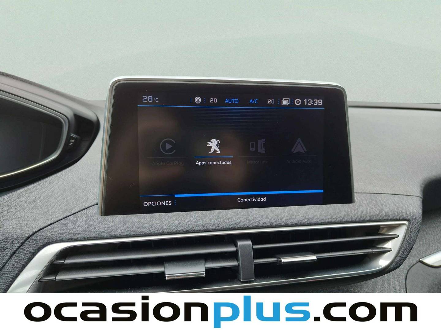 Equipamiento del Peugeot 3008 Peugeot 3008 PureTech 130 S&S Allure (130 CV)