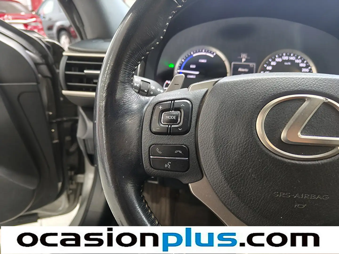 Foto Lexus RC Lexus RC 300h Executive (223 CV)