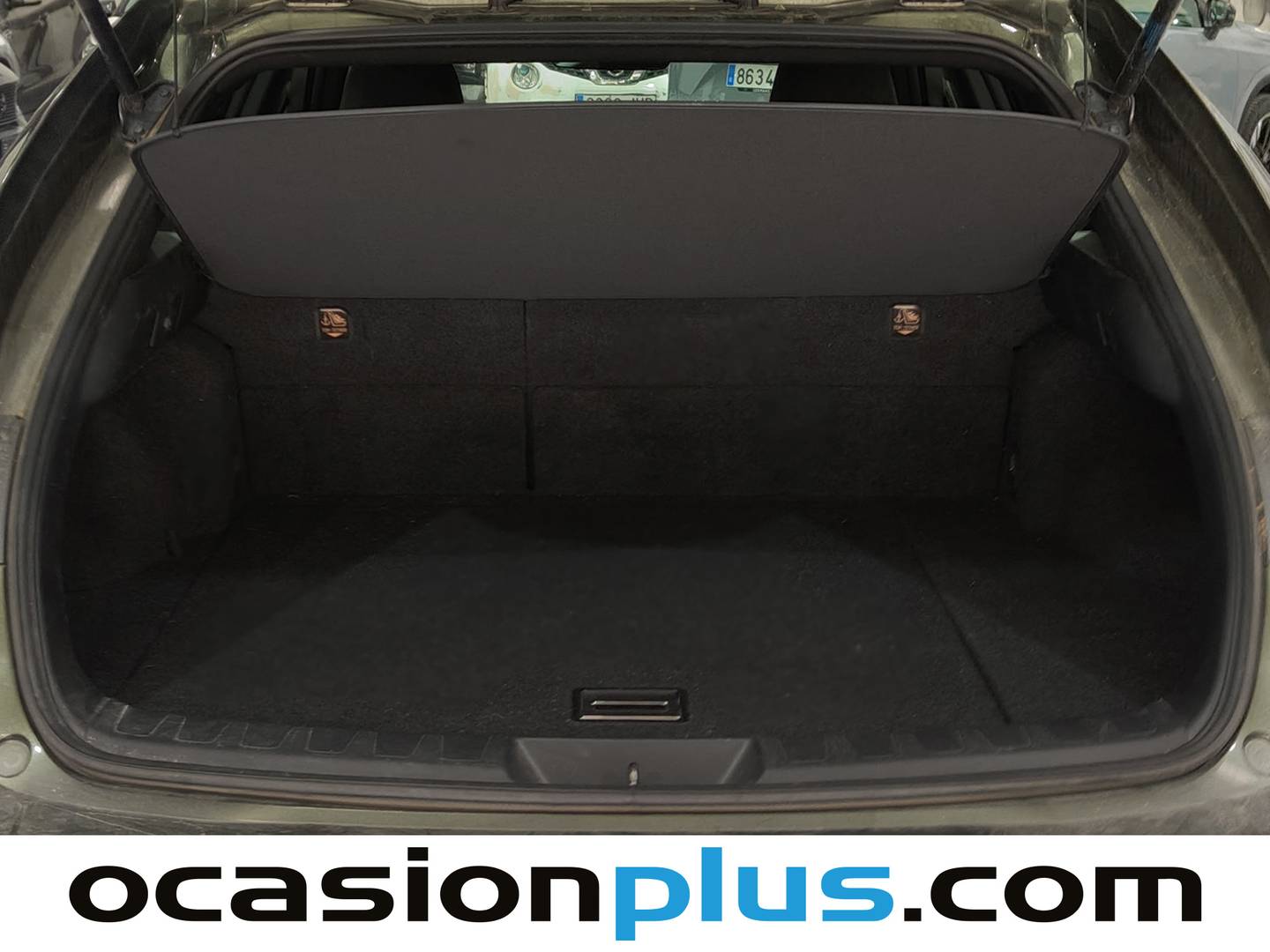 Fotos maletero Lexus UX Lexus UX 250h Business Navigation 2WD (184 CV)