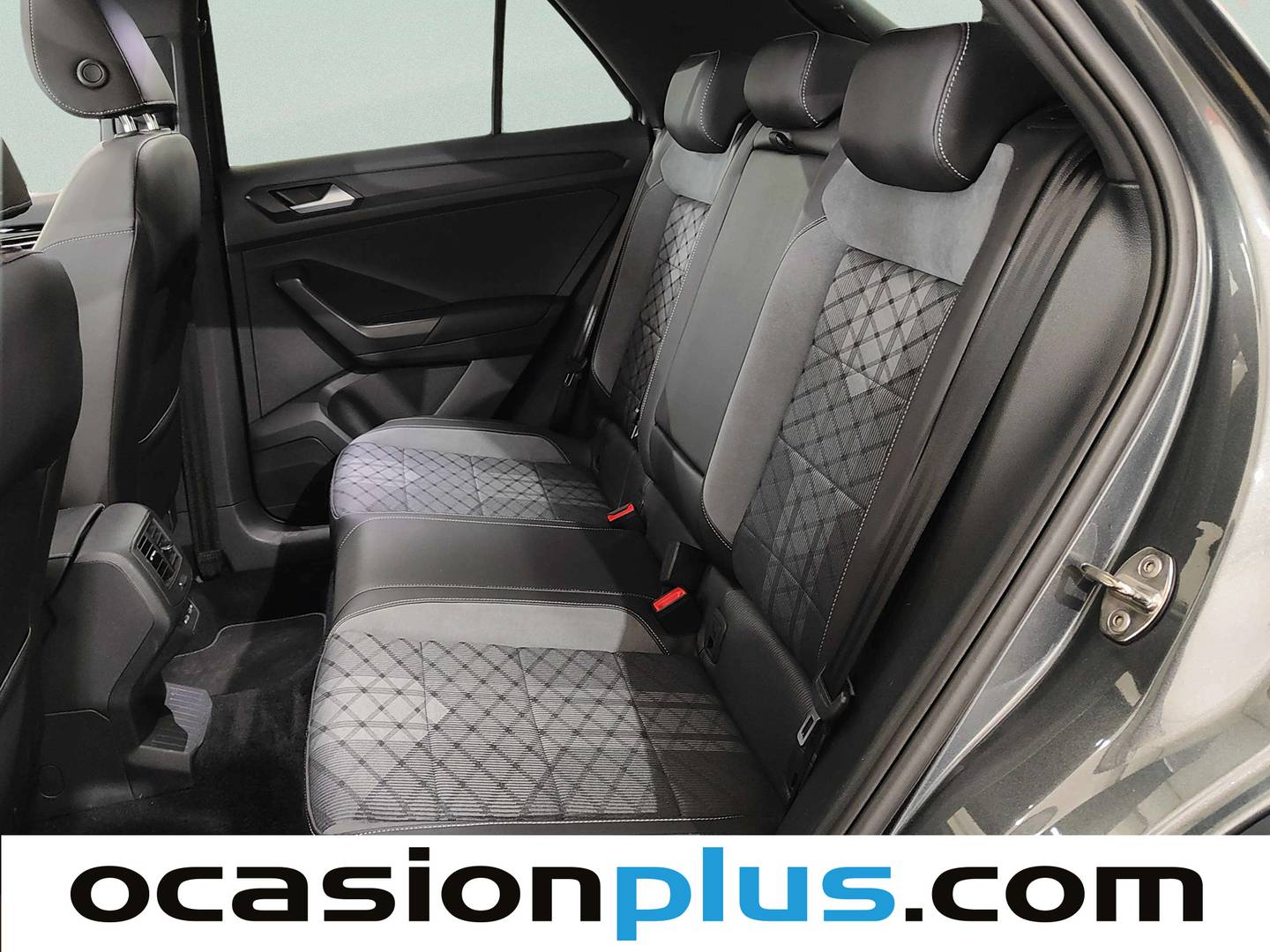 Foto asientos traseros Volkswagen T-Roc Volkswagen T-Roc R-Line 2.0 TDI (150 CV) DSG