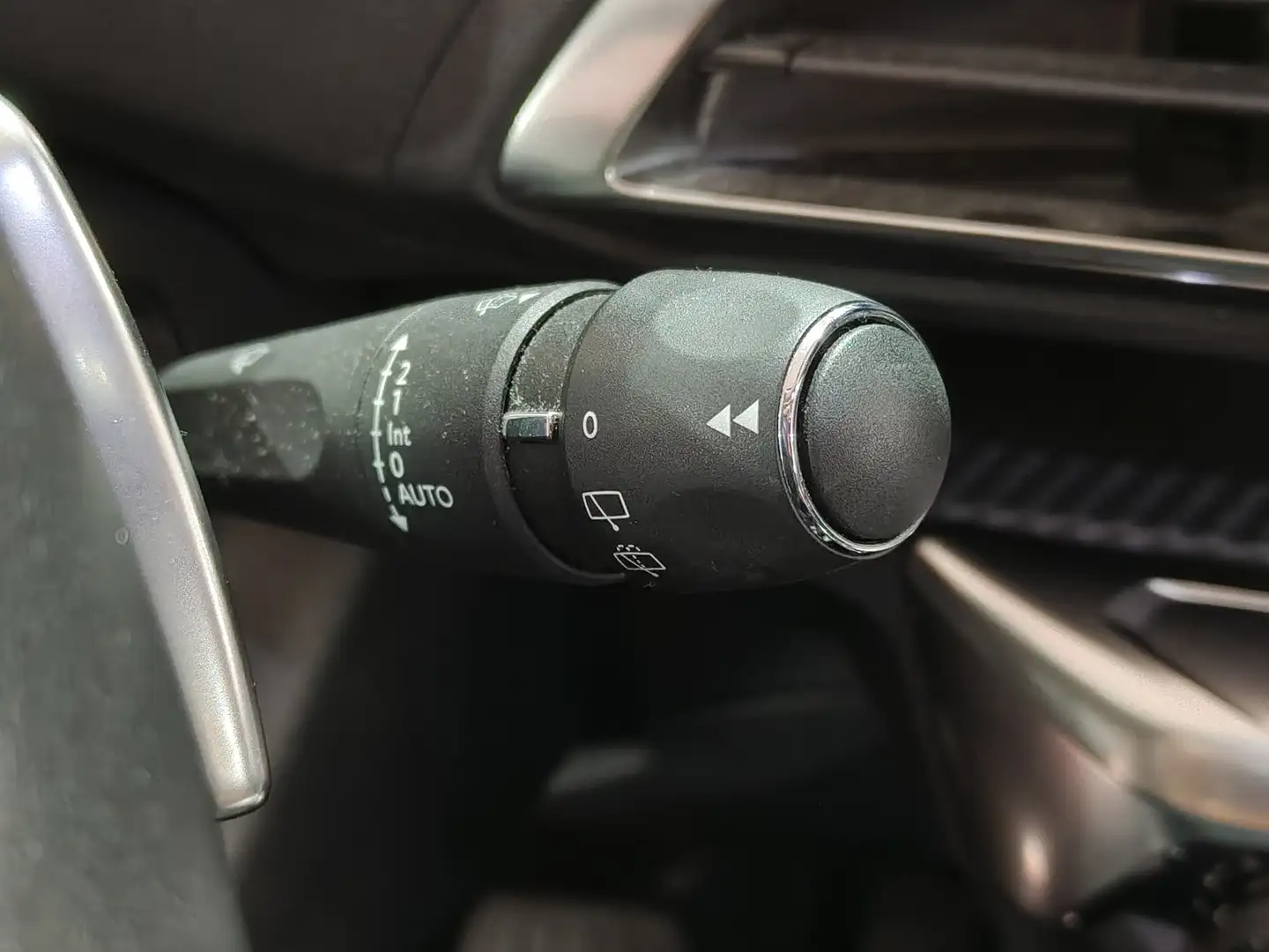 Foto Peugeot 5008 Peugeot 5008 PureTech 130 S&S Allure EAT8 (130 CV) 7 Plazas