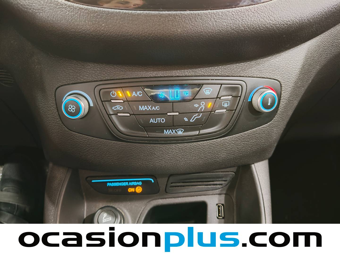 Extras del Ford Tourneo Courier Ford Tourneo Courier 1.0 EcoBoost Titanium (100 CV)