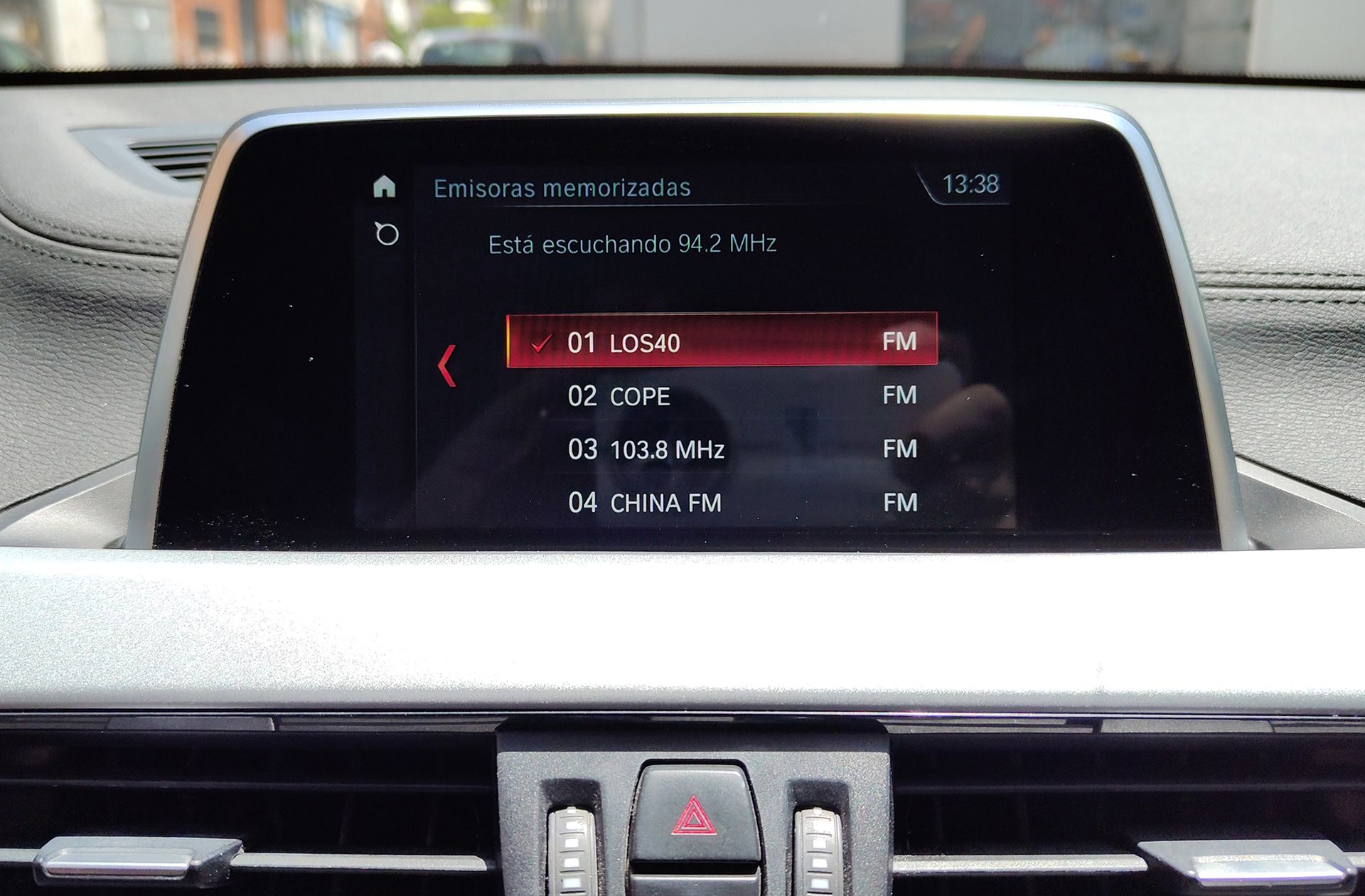 BMW X2 sDrive18d - foto 33