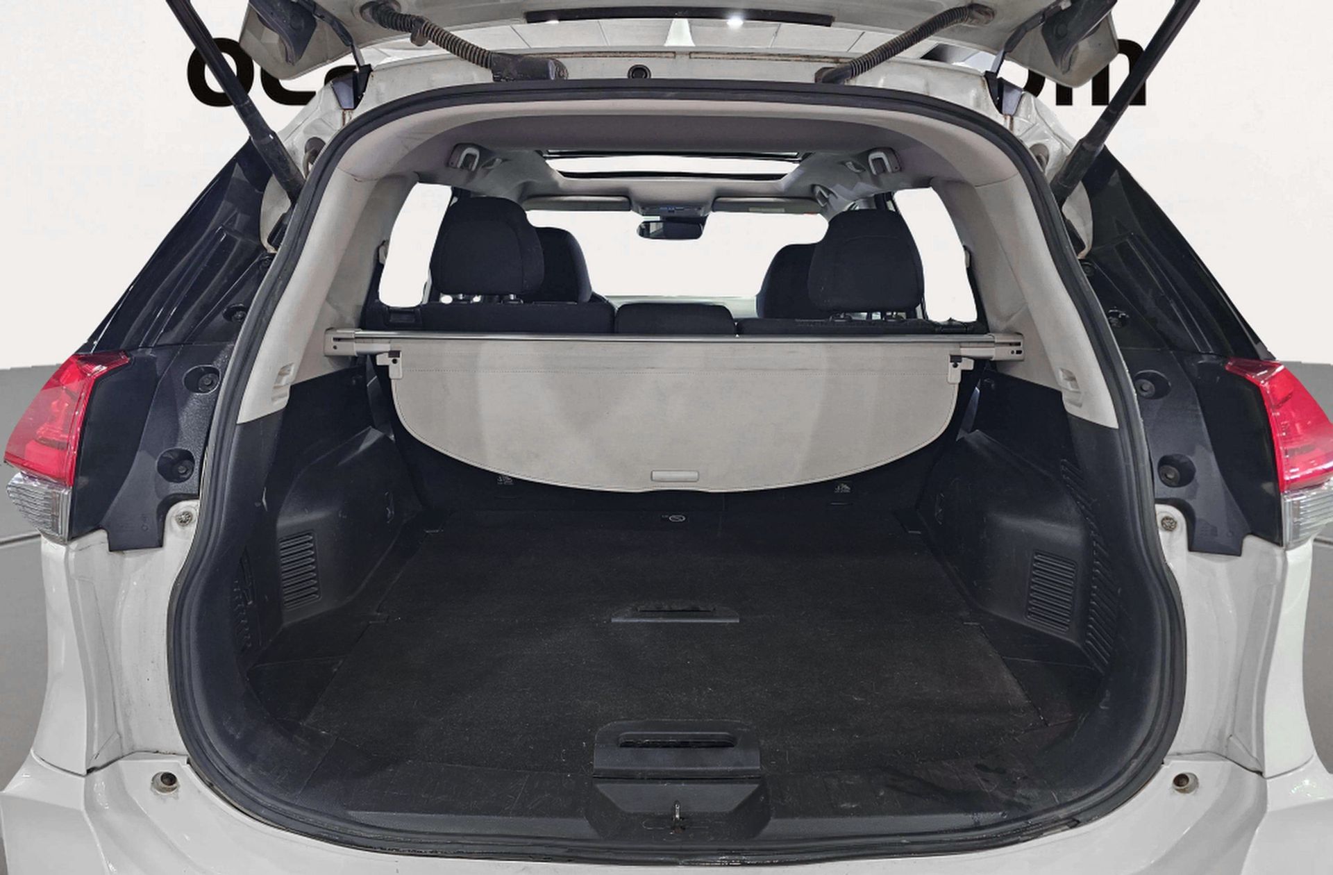Nissan X-Trail 1.6 dCi N-Connecta - foto 17