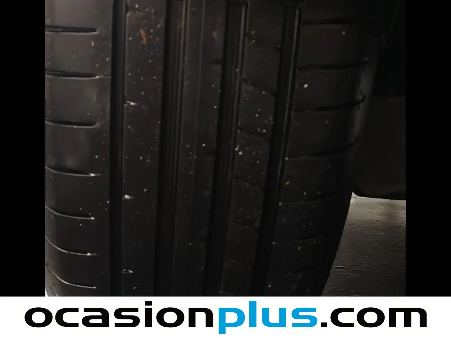 Foto Peugeot 5008 Peugeot 5008 PureTech 130 S&S Allure Pack EAT8 (130 CV)