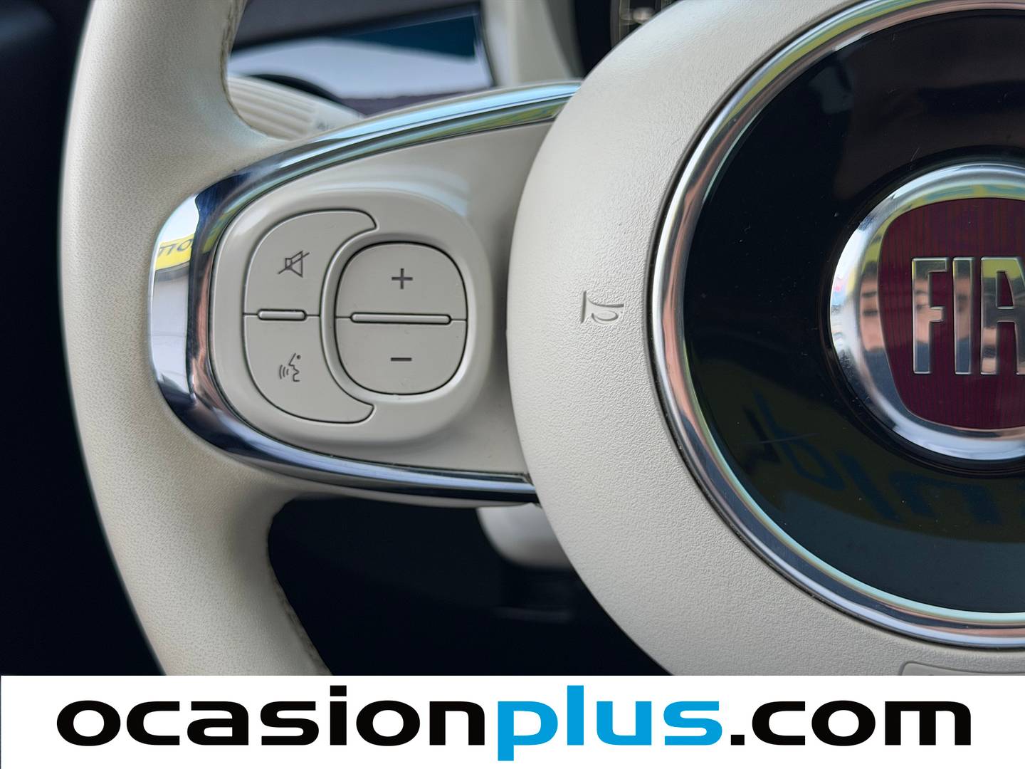 Fiat 500 Fiat 500 1.0 Hybrid Dolcevita (70 CV) de segunda mano