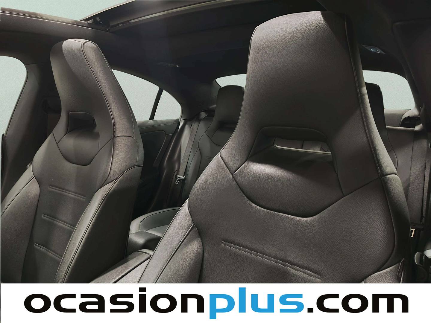 Equipamiento del Mercedes CLA Mercedes CLA 180 (136 CV)