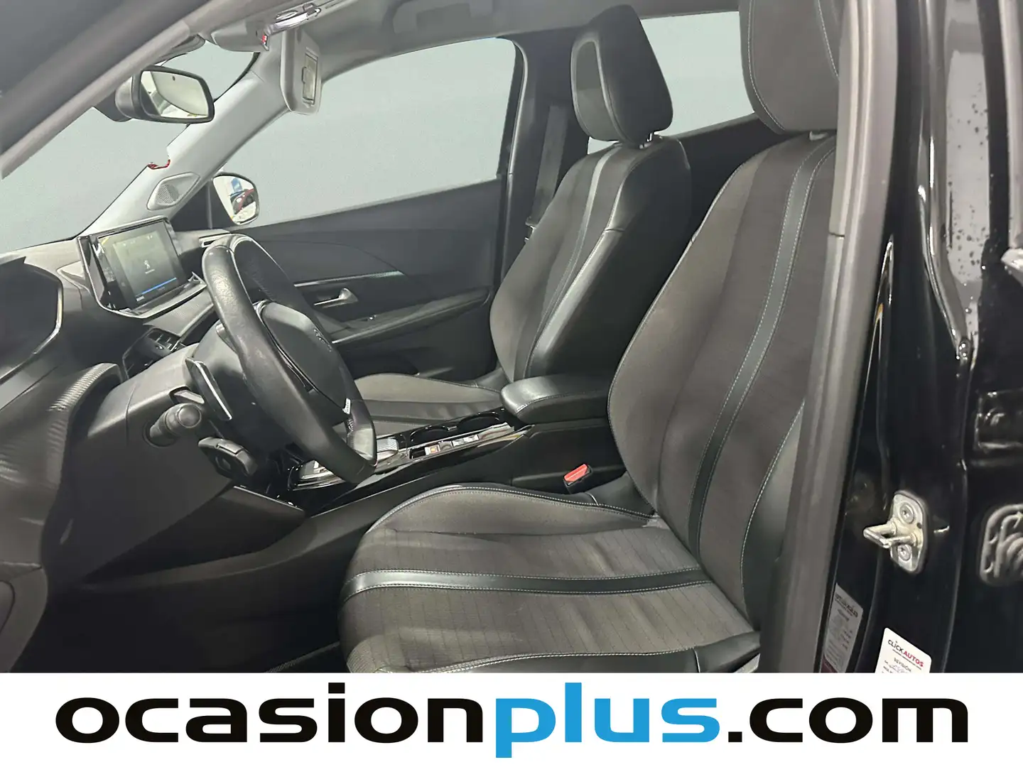 Foto Peugeot 2008 Peugeot 2008 BlueHDi 130 S&S Allure EAT8 (130 CV)