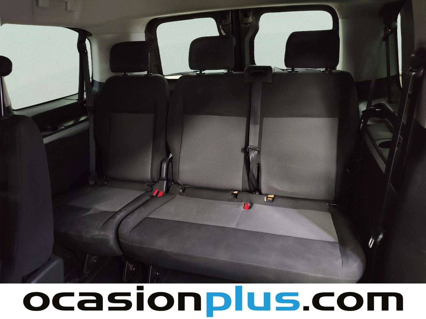 Extras y acabados del Toyota Proace Verso Toyota Proace Verso 2.0D VX Plus Shuttle L1 (145 CV)