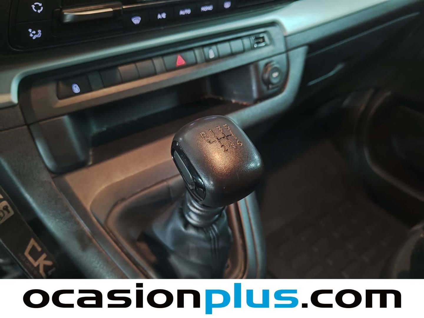 Foto Peugeot Traveller Peugeot Traveller 1.6 BlueHDi Business Standard (115 CV)