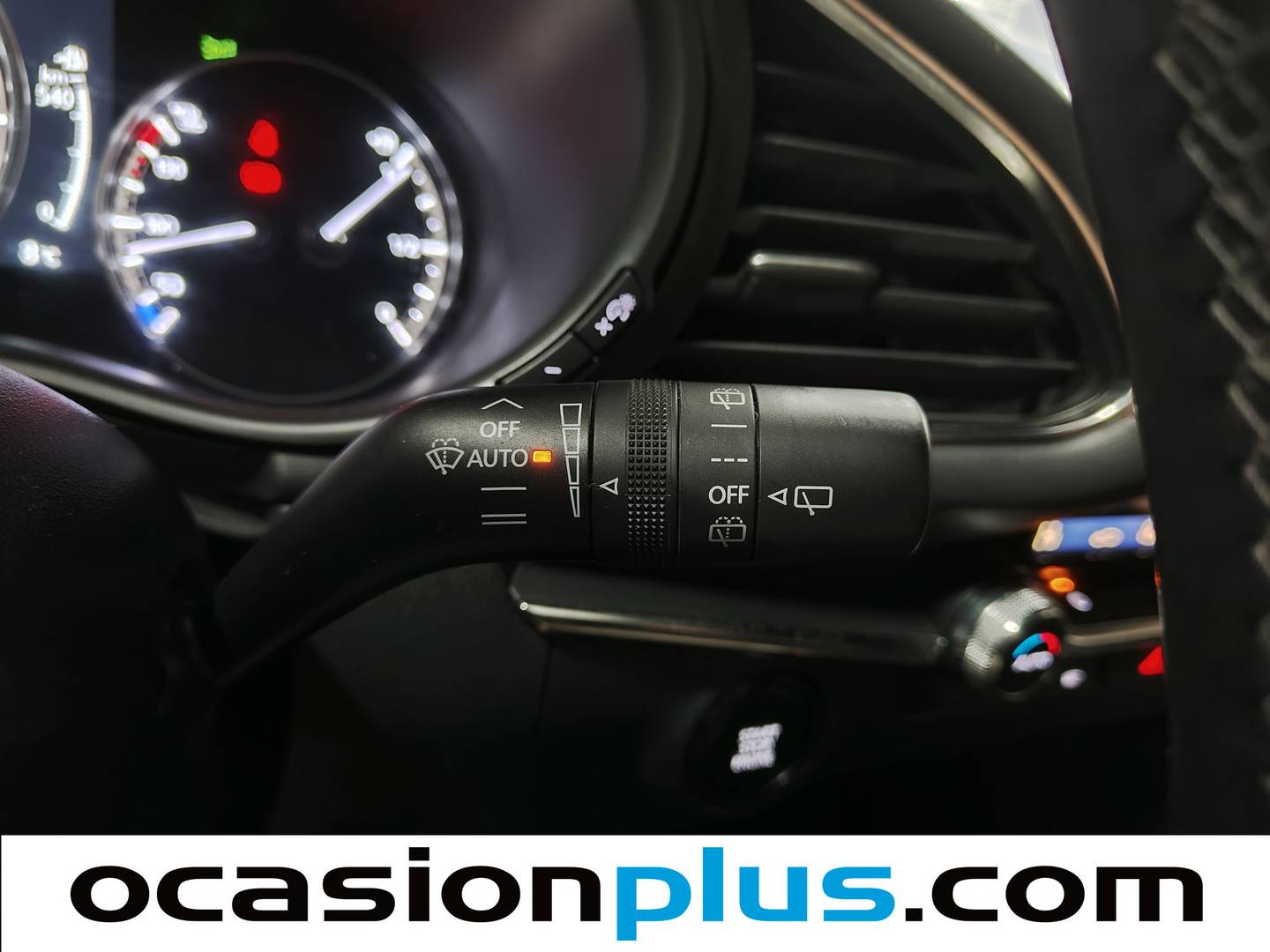 Foto Mazda Mazda3 Mazda Mazda 3 2.0 e-SKYACTIV-G Homura (122 CV)