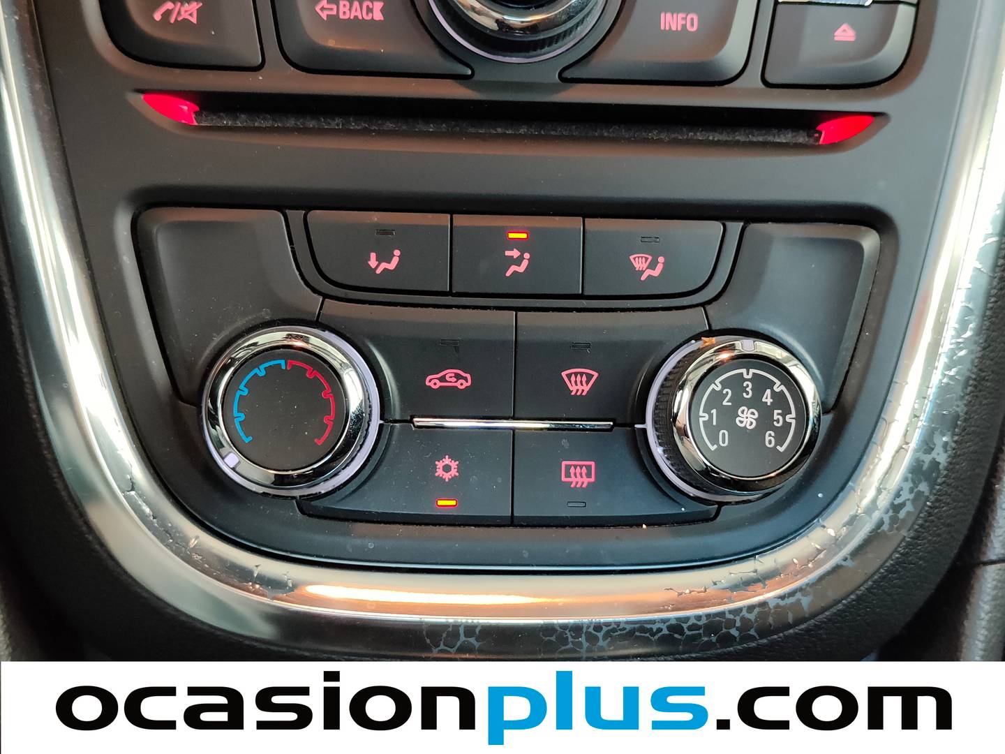 Accesorios del Opel Mokka Opel Mokka 1.6 CDTi S&S Selective 4x2 (136 CV)