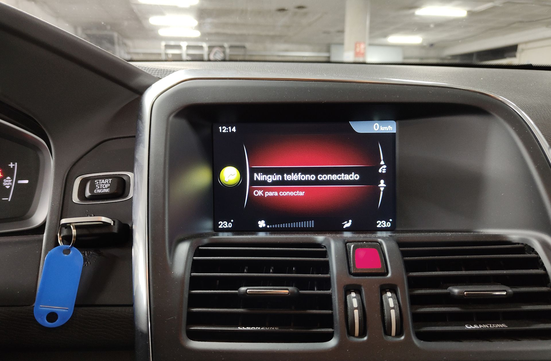Volvo XC60 D3 Kinetic - foto 36