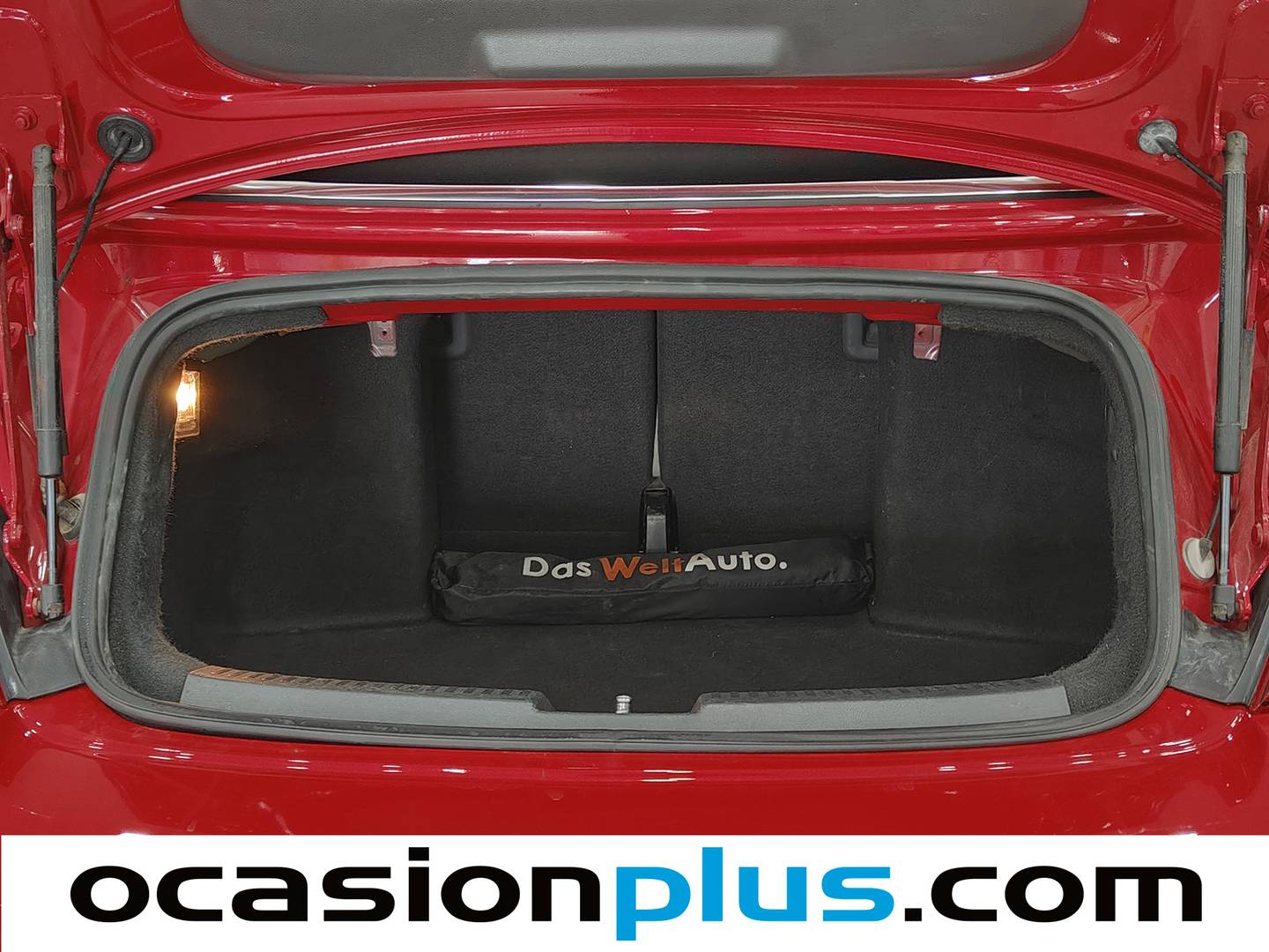 Fotos maletero Volkswagen Beetle Volkswagen Beetle Cabrio Design 2.0 TDI BMT (110 CV)