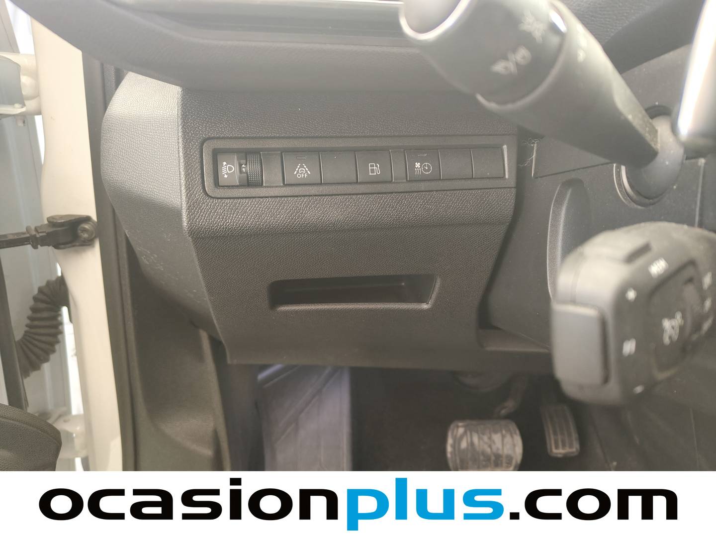 Foto Peugeot 3008 Hybrid Peugeot 3008 300 Allure Pack e-EAT8 (300 CV)