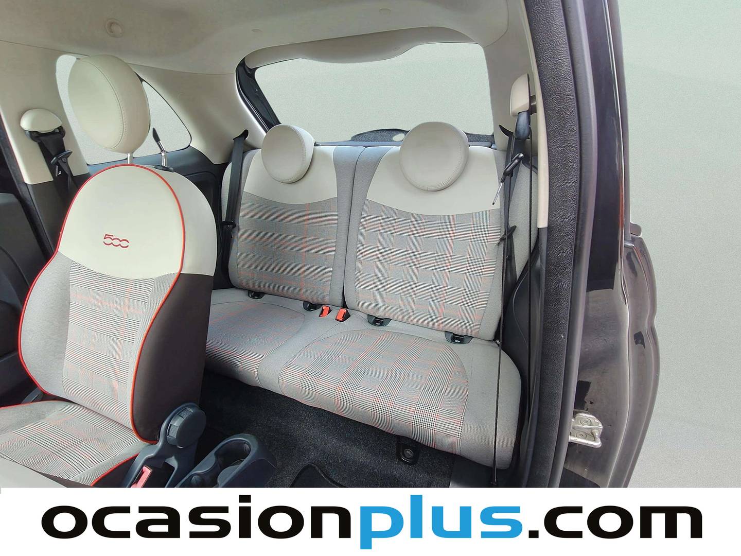Foto delantera Fiat 500 Fiat 500 1.2 8v Lounge (69 CV) derecha