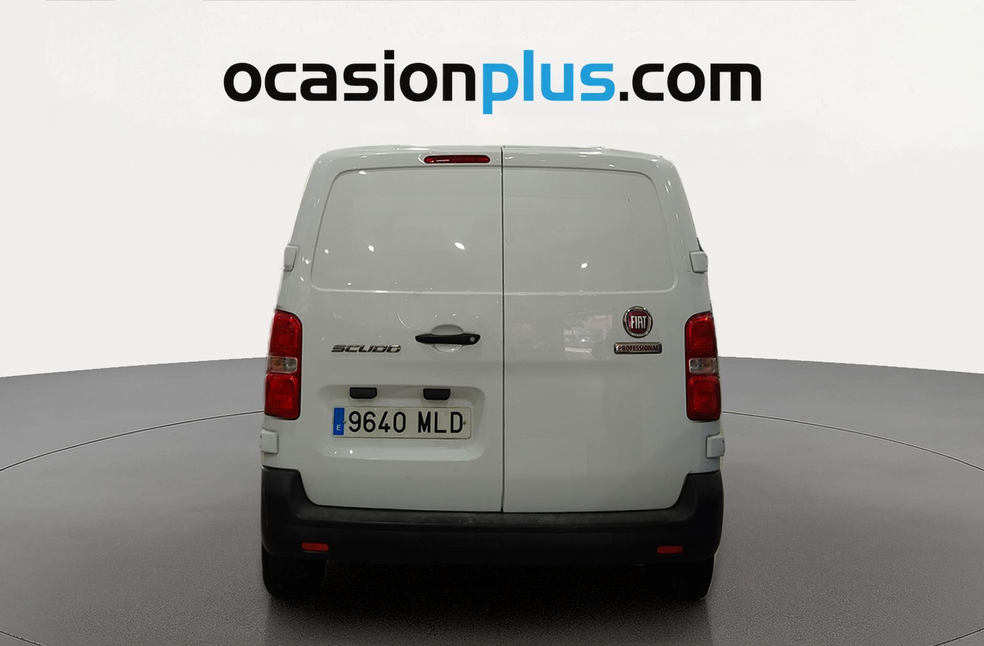 Fiat Scudo Furgon 1.5 BlueHDi L2 3 plazas - foto 12