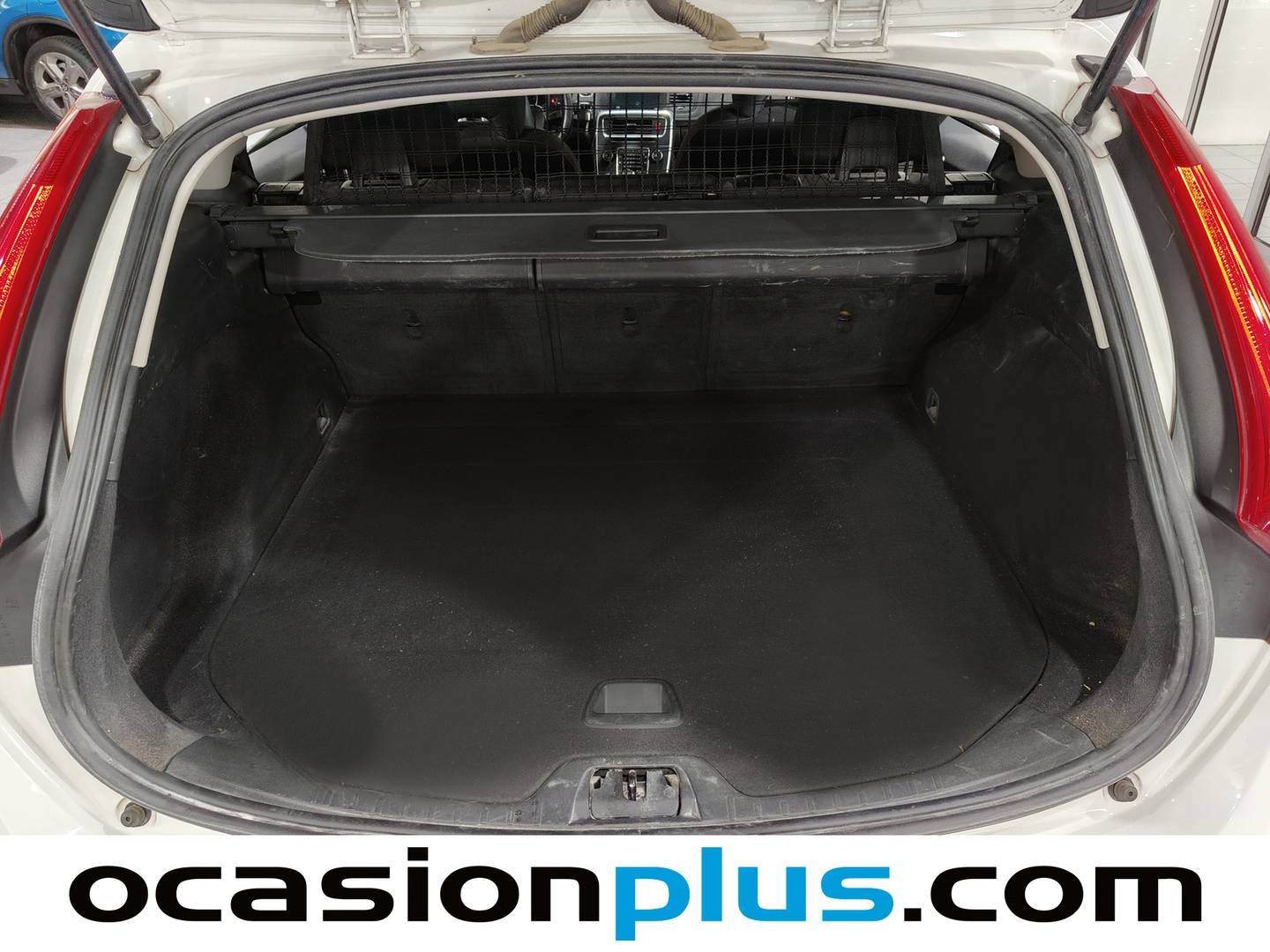 Foto Volvo V60 Cross Country Volvo V60 Cross Country D3 Kinetic (150 CV)