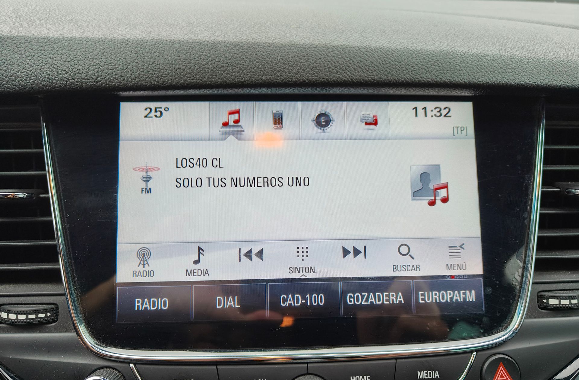Opel Astra 1.4 Turbo GSi Line - foto 34