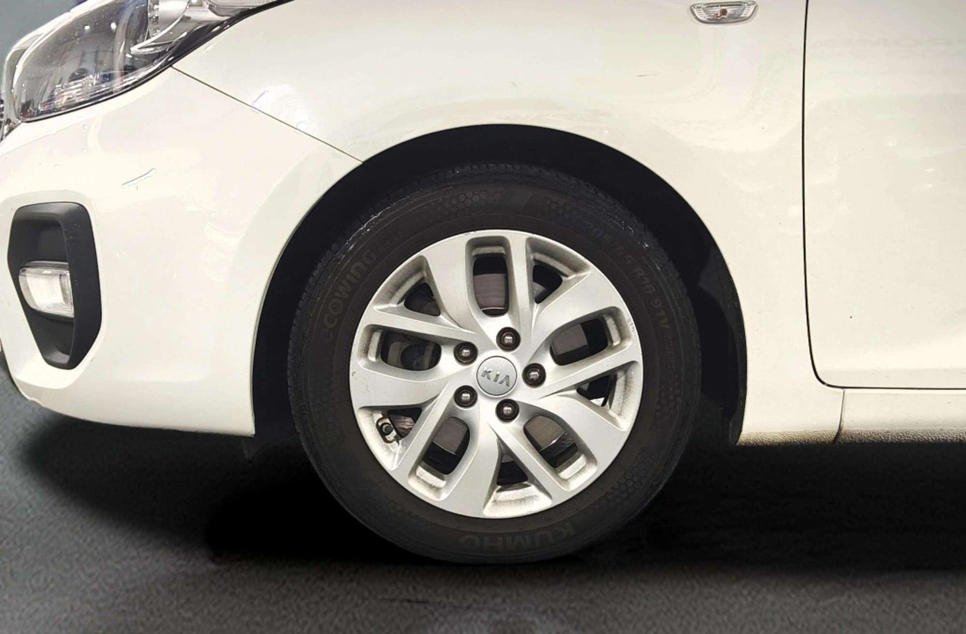 Kia Carens 1.7 CRDi VGT Concept Eco-Dynam - foto 36