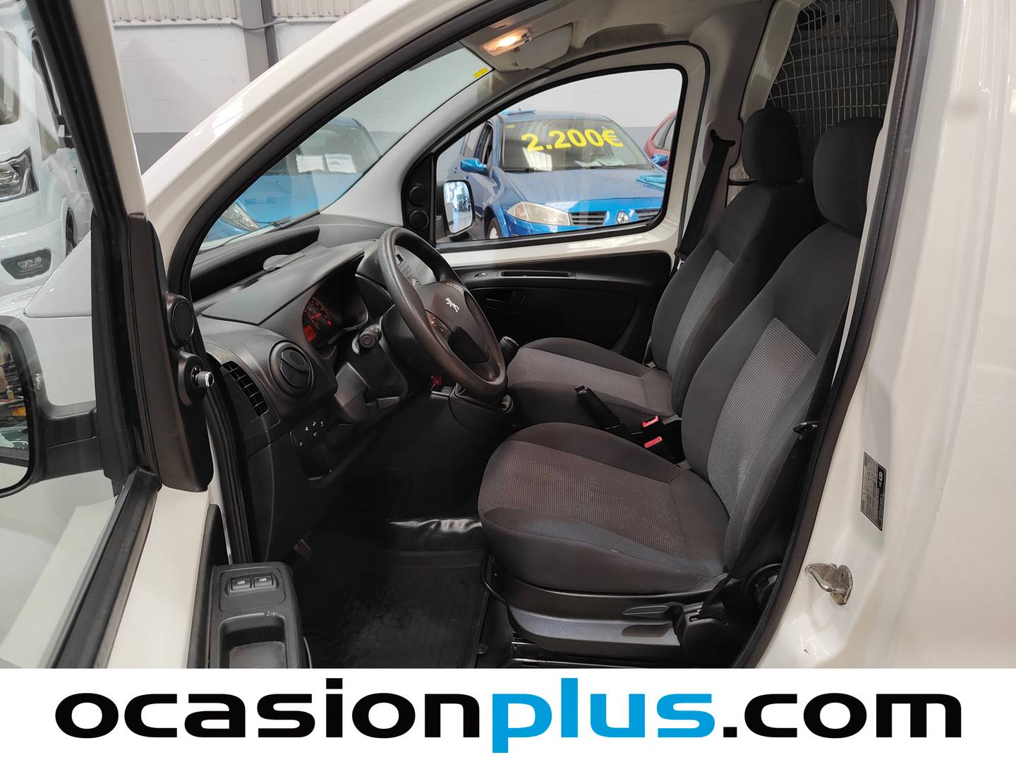 Foto asientos delanteros Peugeot Bipper Peugeot Bipper Furgon 1.3 HDI (80 CV)