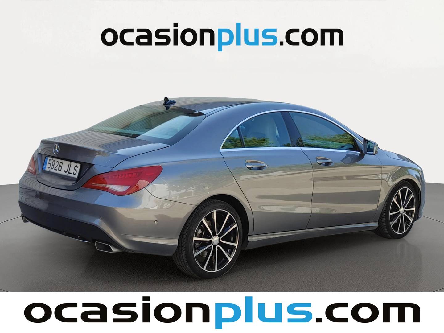 Foto trasera Mercedes CLA Mercedes CLA 200 (156 CV) derecha