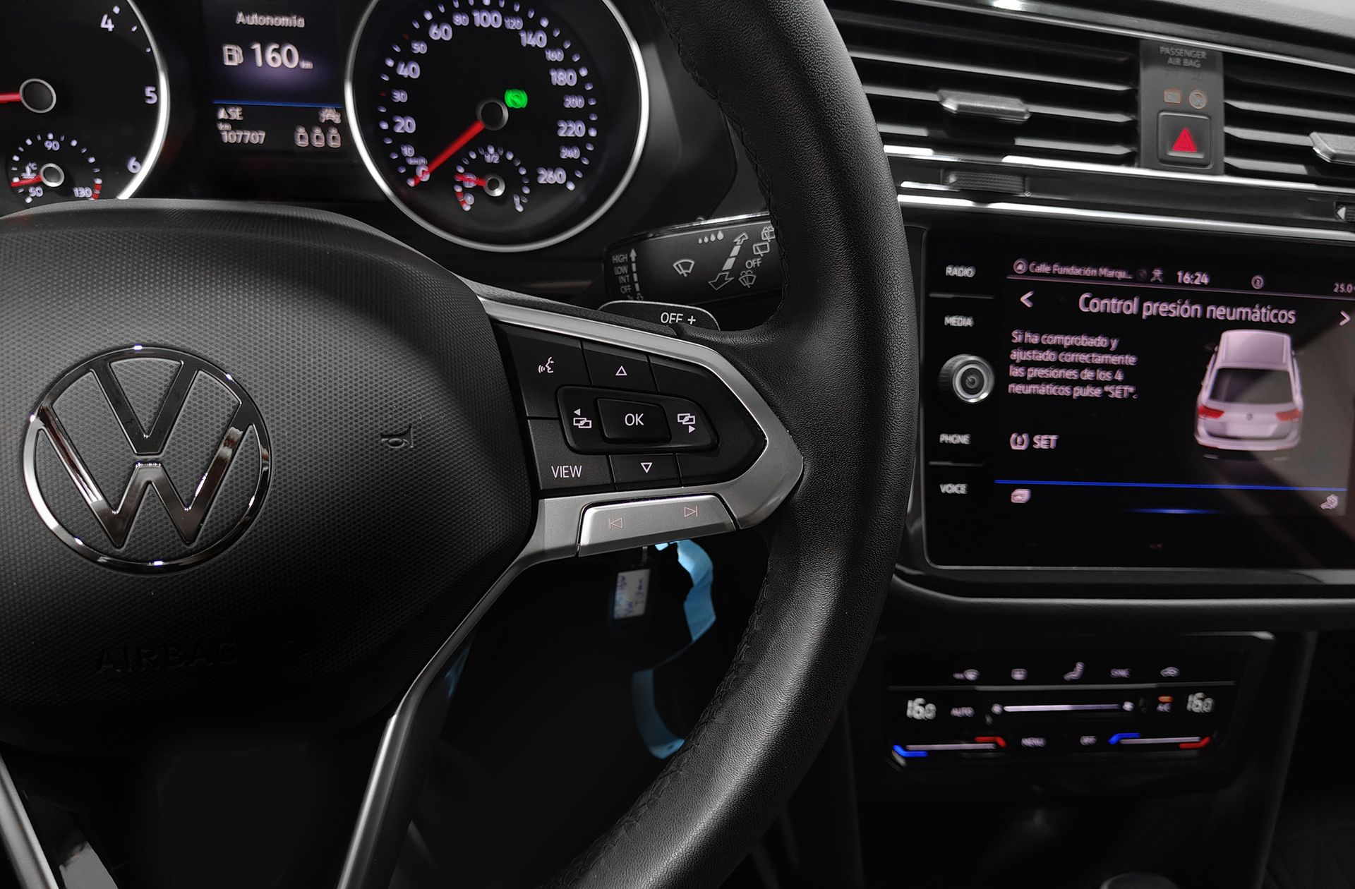 Volkswagen Tiguan Life 2.0 TDI DSG - foto 30