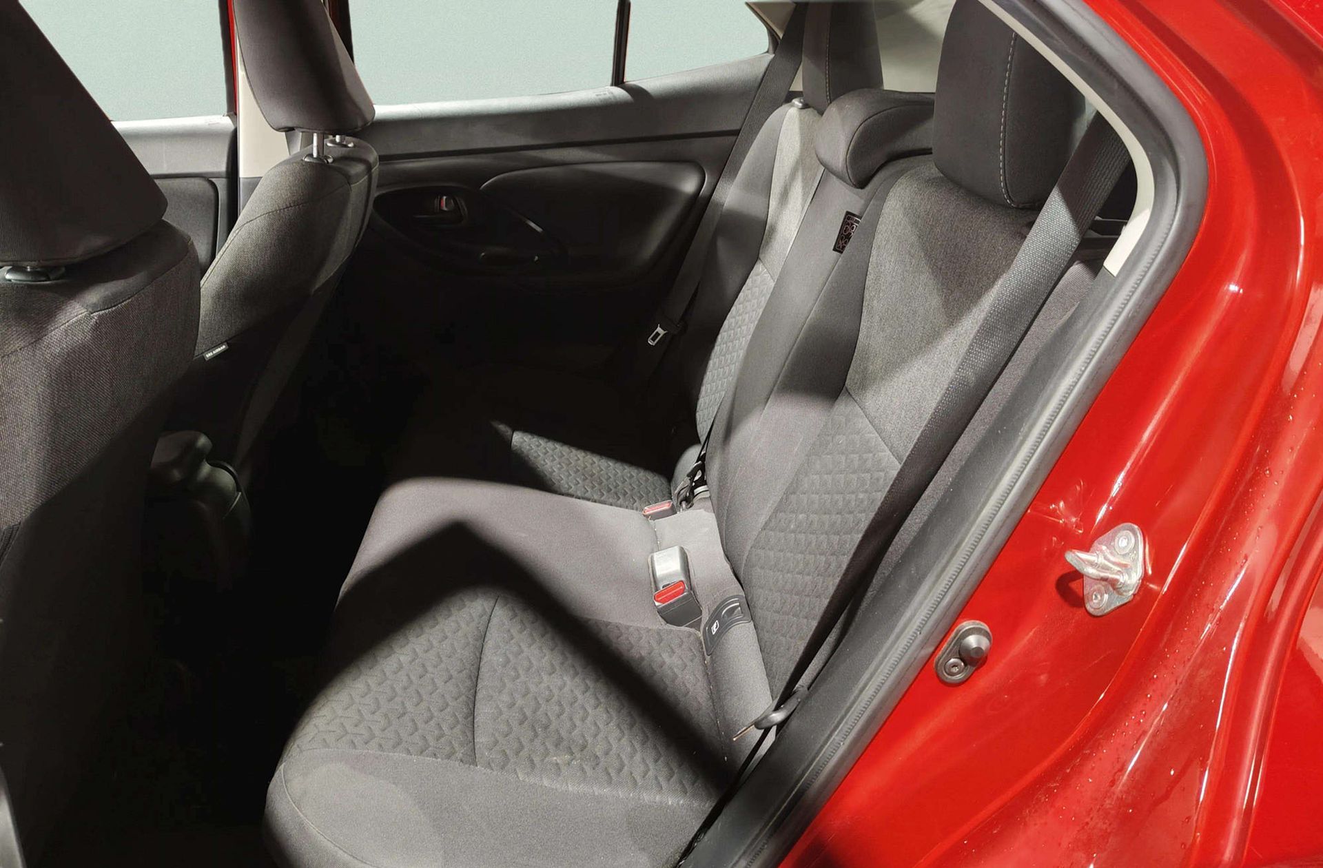 Toyota Yaris Cross 120H Business Plus - foto 10