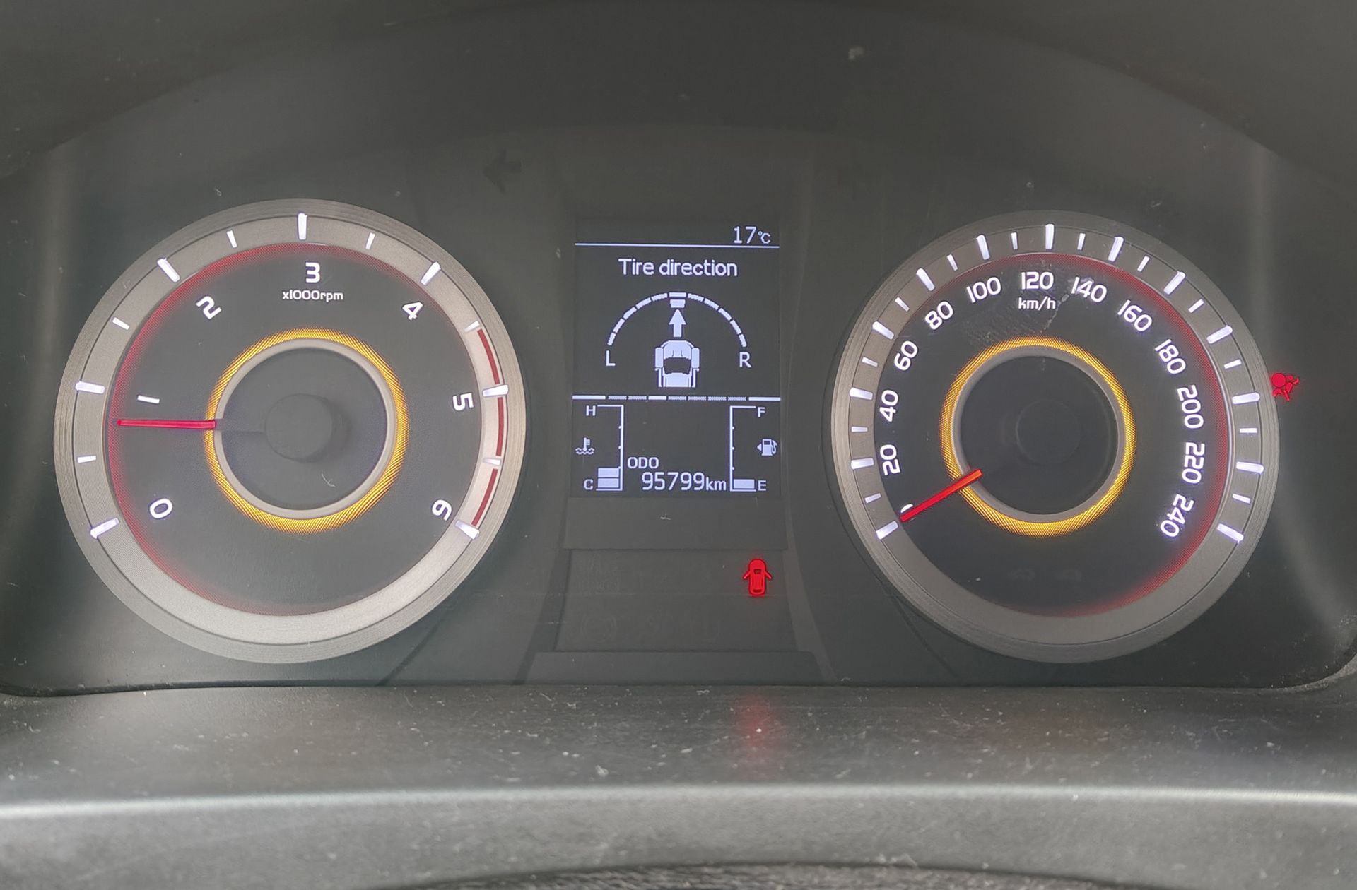 SsangYong Korando D22T Premium 4x2 - foto 19