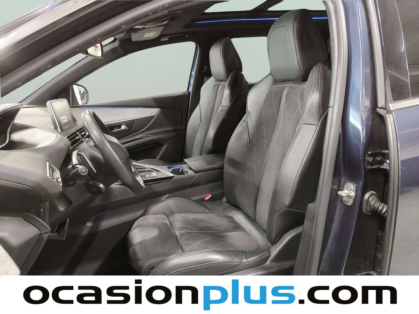 Foto asientos delanteros Peugeot 5008 Peugeot 5008 BlueHDi 180 S&S GT EAT8 (180 CV) 7 Plazas