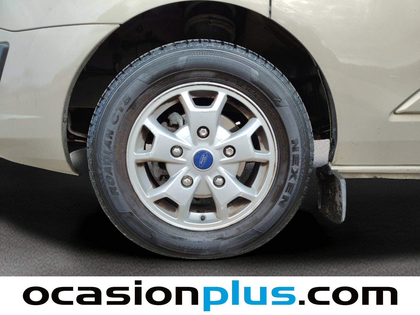 Foto Ford Tourneo Custom Ford Tourneo Custom 2.2 TDCI 300 Titanium L2 (155 CV) 8 PLAZAS