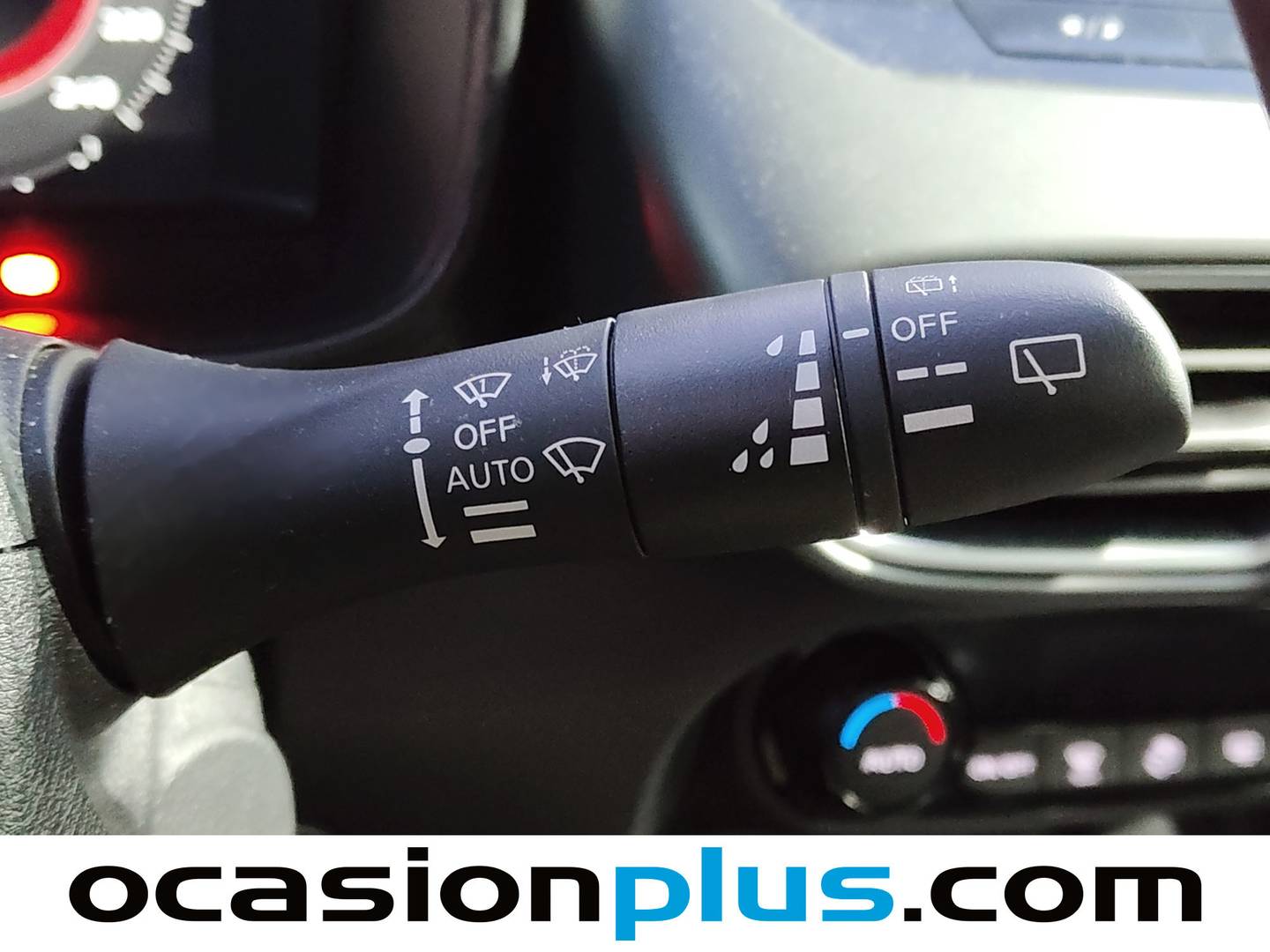 Foto Nissan JUKE Nissan Juke DIG-T N-Connecta 4x2 (114 CV)