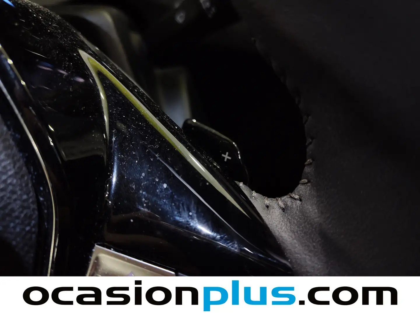 Foto Peugeot 308 Peugeot 308 Allure Hybrid eDCS6 (145 CV)