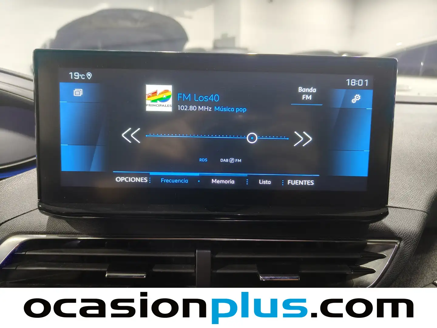 Foto Peugeot 5008 Peugeot 5008 PureTech 130 S&S Allure Pack EAT8 (130 CV) 7 Plazas