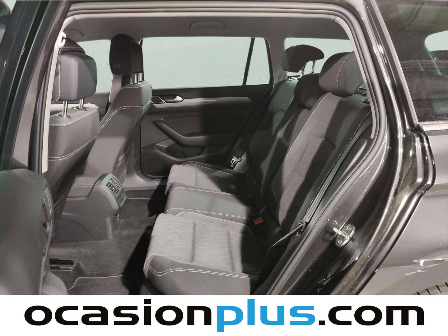 Foto asientos traseros Volkswagen Passat Volkswagen Passat Variant Executive 1.5 TSI (150 CV) DSG