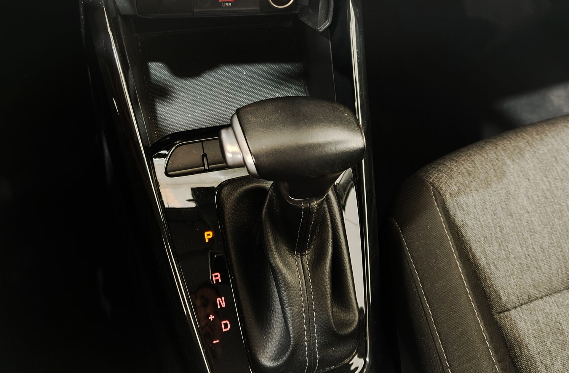 Kia Stonic 1.0 T-GDi Drive - foto 5